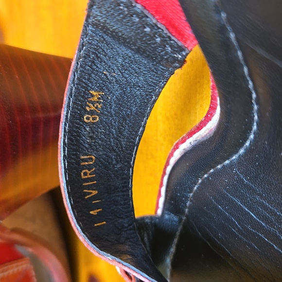 Donald J Pliner Sandals - Picture 11 of 16